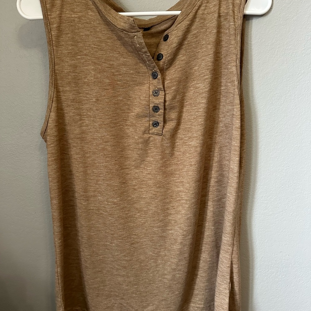 Amazon Tan Sleeveless Women's Tank Top